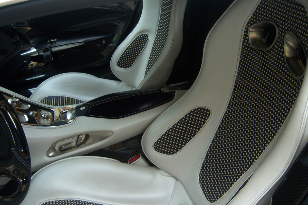 Aston Martin One-77