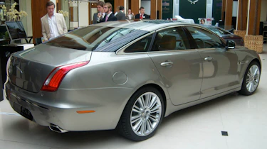 Jaguar XJ