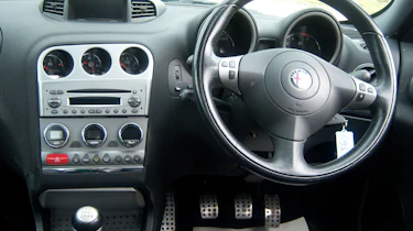 Alfa Romeo 156 GTA dashboard