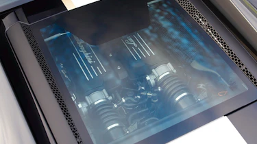 Lamborghini LP550-2 engine