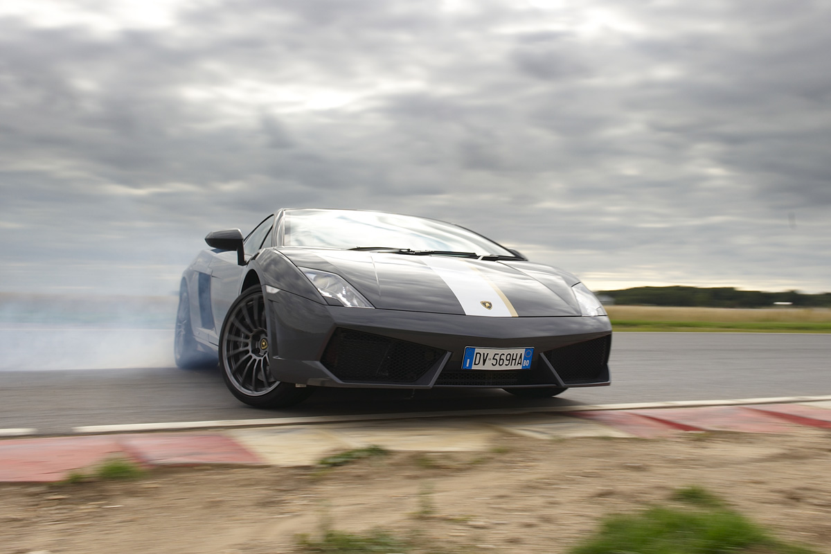 Lamborghini LP550-2