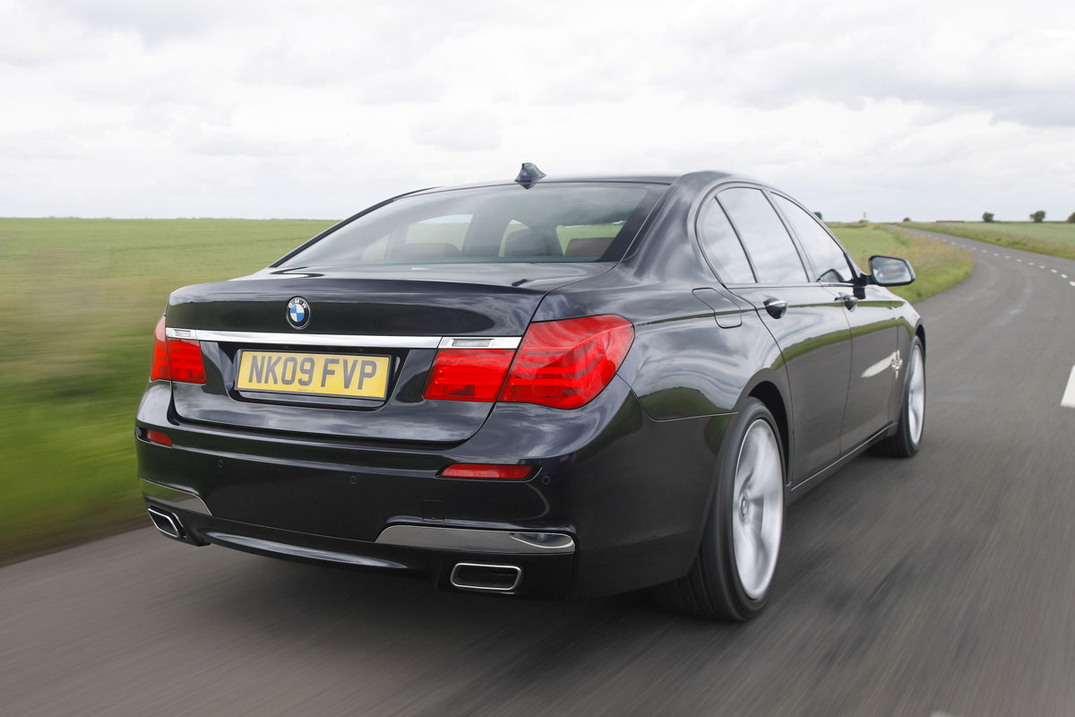 BMW 7-Series rear