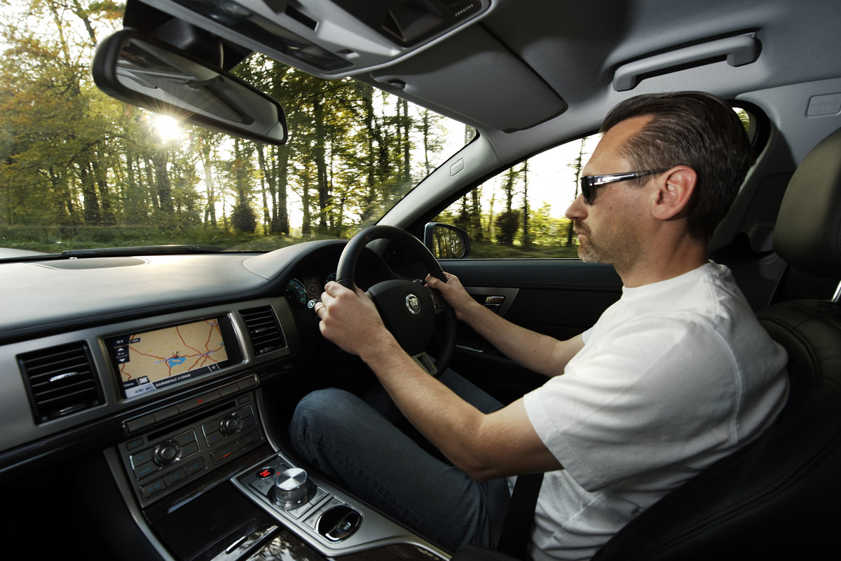 Jaguar XF SV8