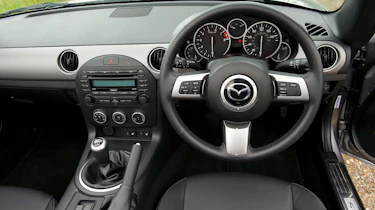 Mazda MX-5 interior