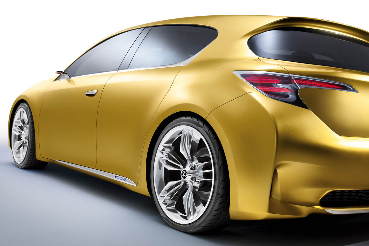 Lexus LF-Ch