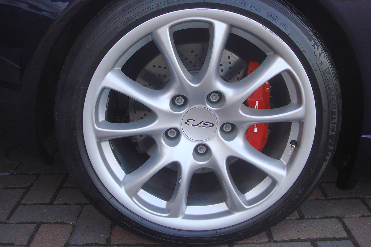 Porsche 996 GT3 wheel