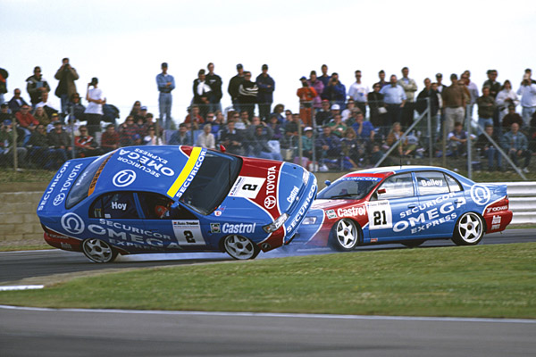 Silverstone 1993: Toyota teammates swap panels