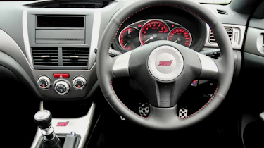 Subaru Impreza WRX STI MY08 review – interior