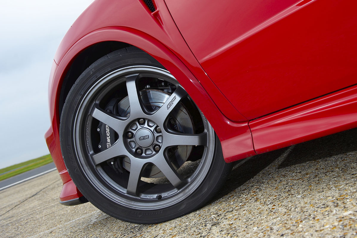 Mugen Civic Type R wheel