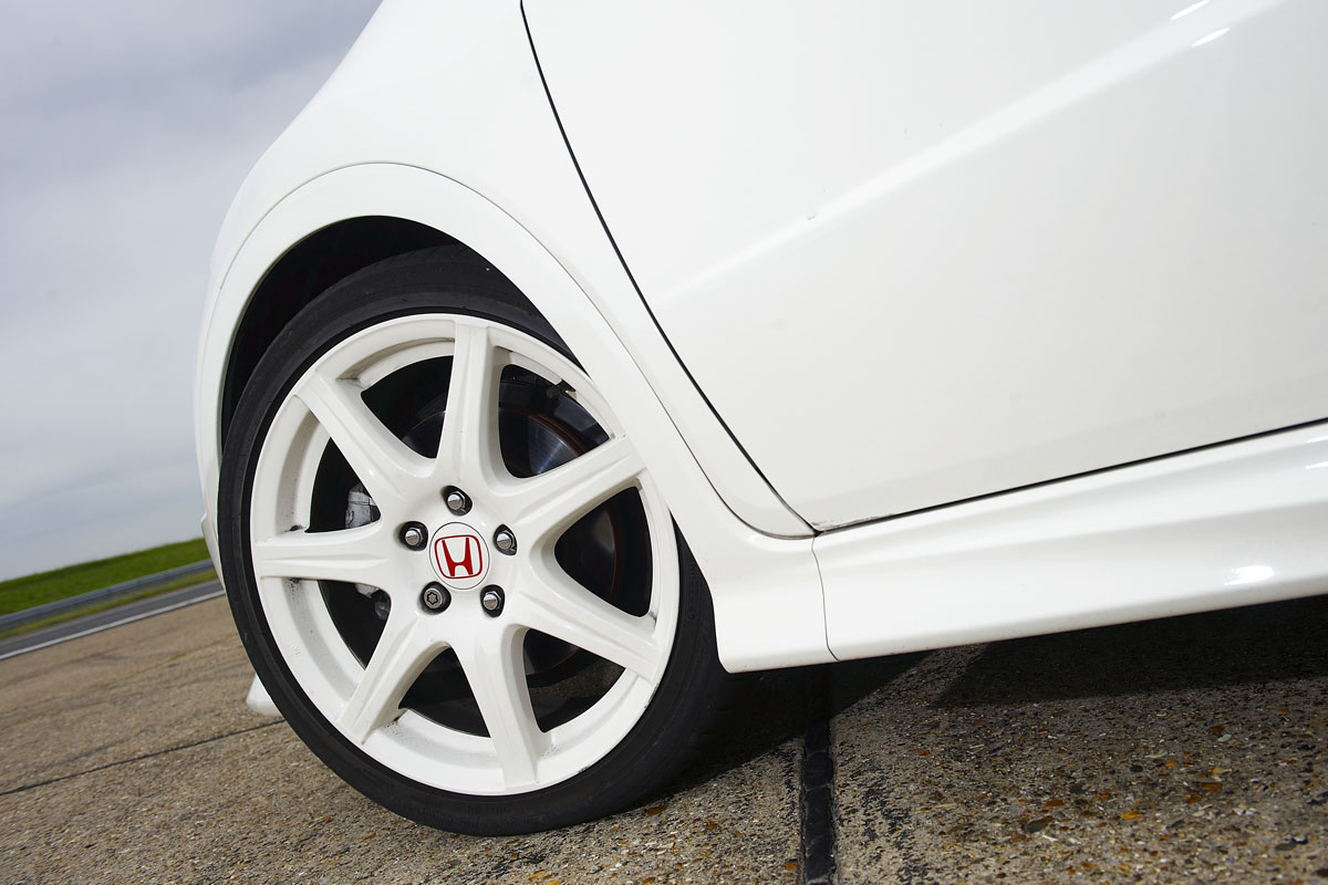 Honda Civic Championship Type R wheel