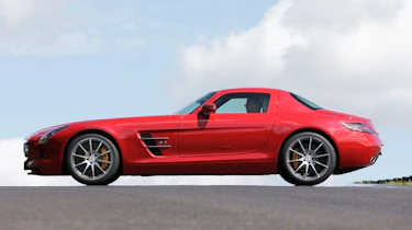 Mercedes-Benz SLS AMG