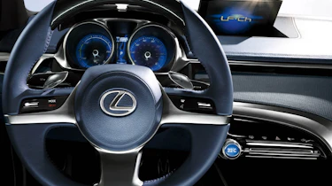 Lexus LF-Ch