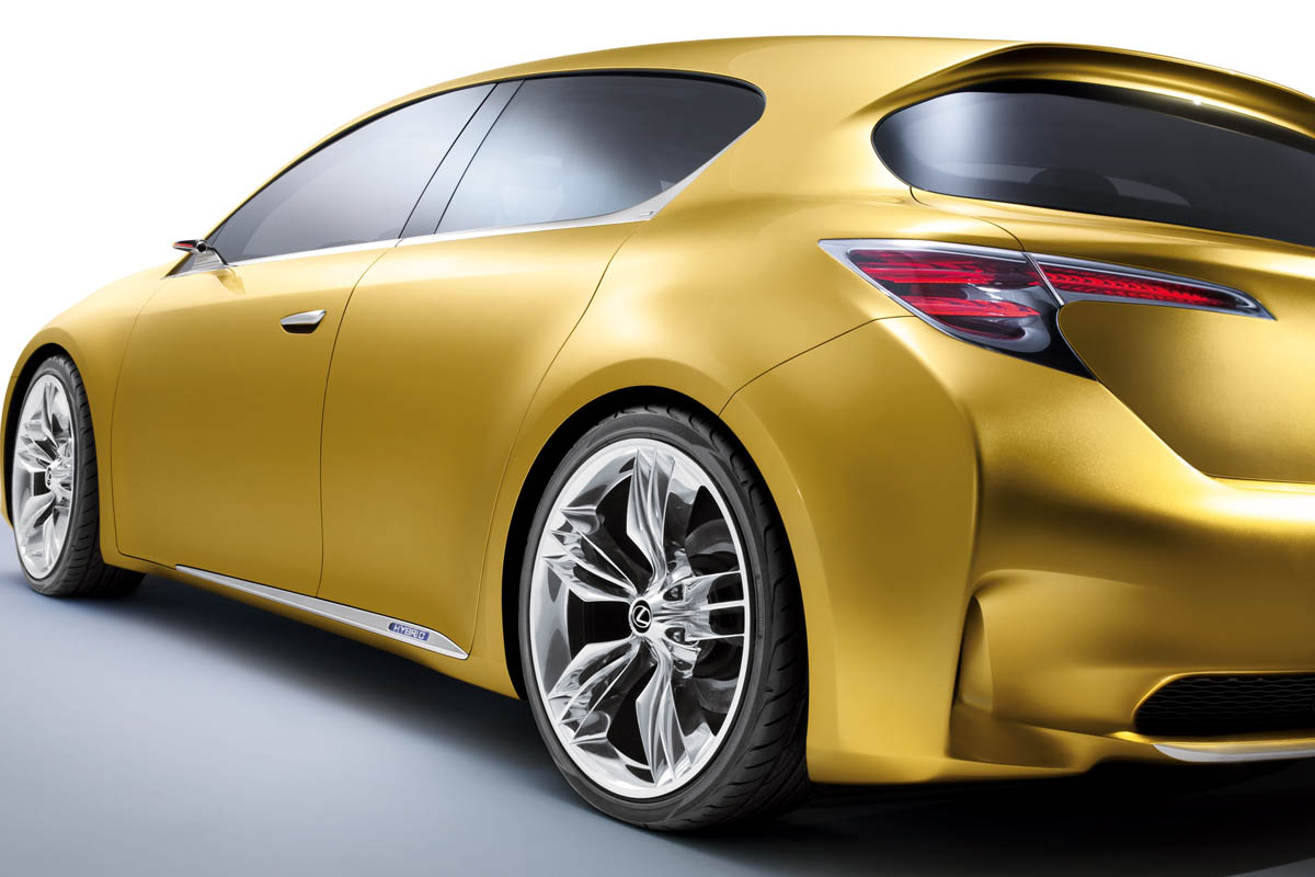 Lexus LF-Ch