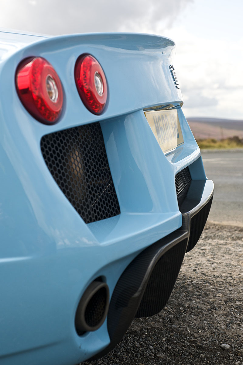 Noble M400