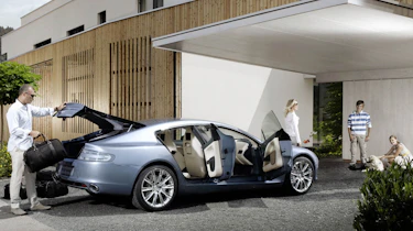 Aston Martin Rapide supersaloon