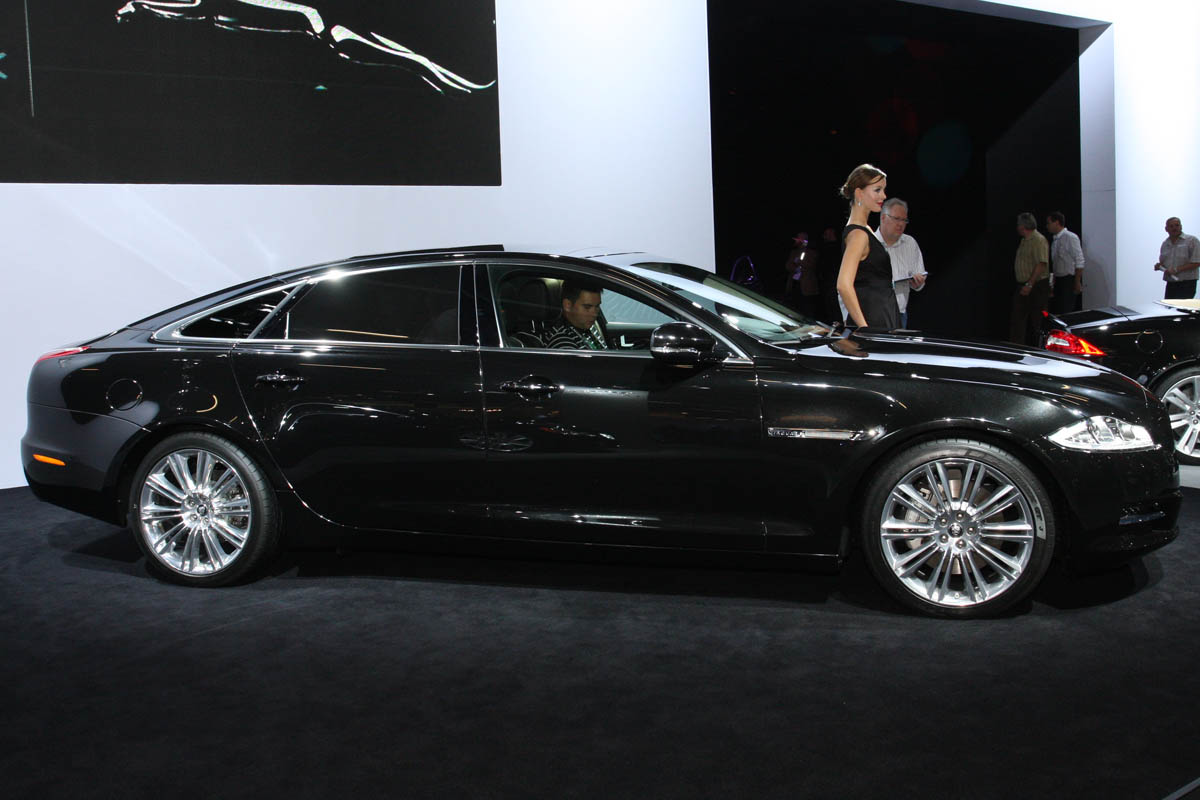 Jaguar XJ
