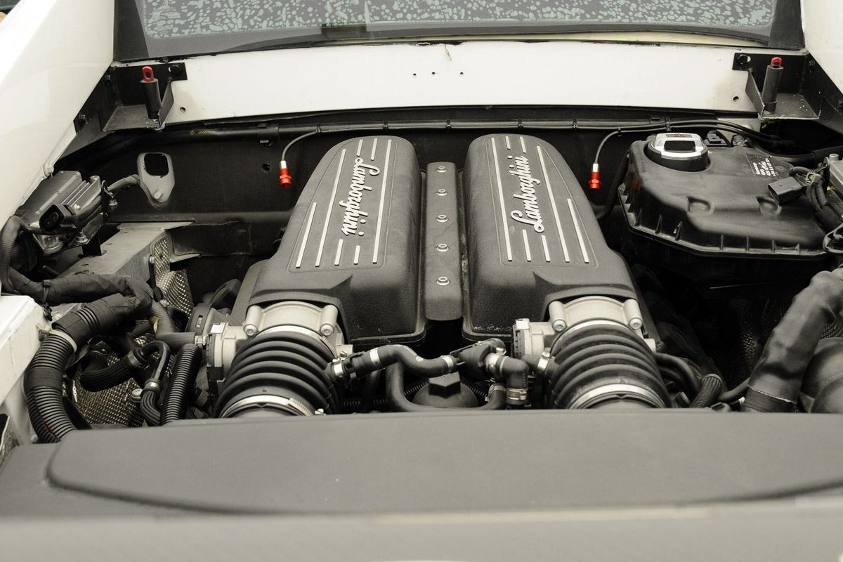 Lamborghini Super Trofeo engine