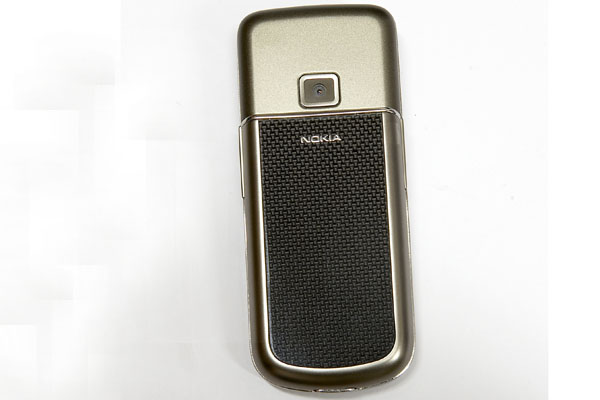 Nokia 8800 Carbon Arte