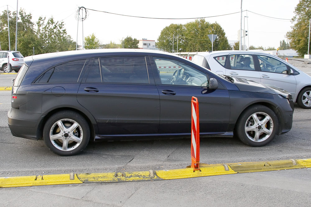 Mercedes R-Class