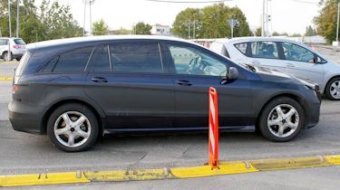 Mercedes R-Class