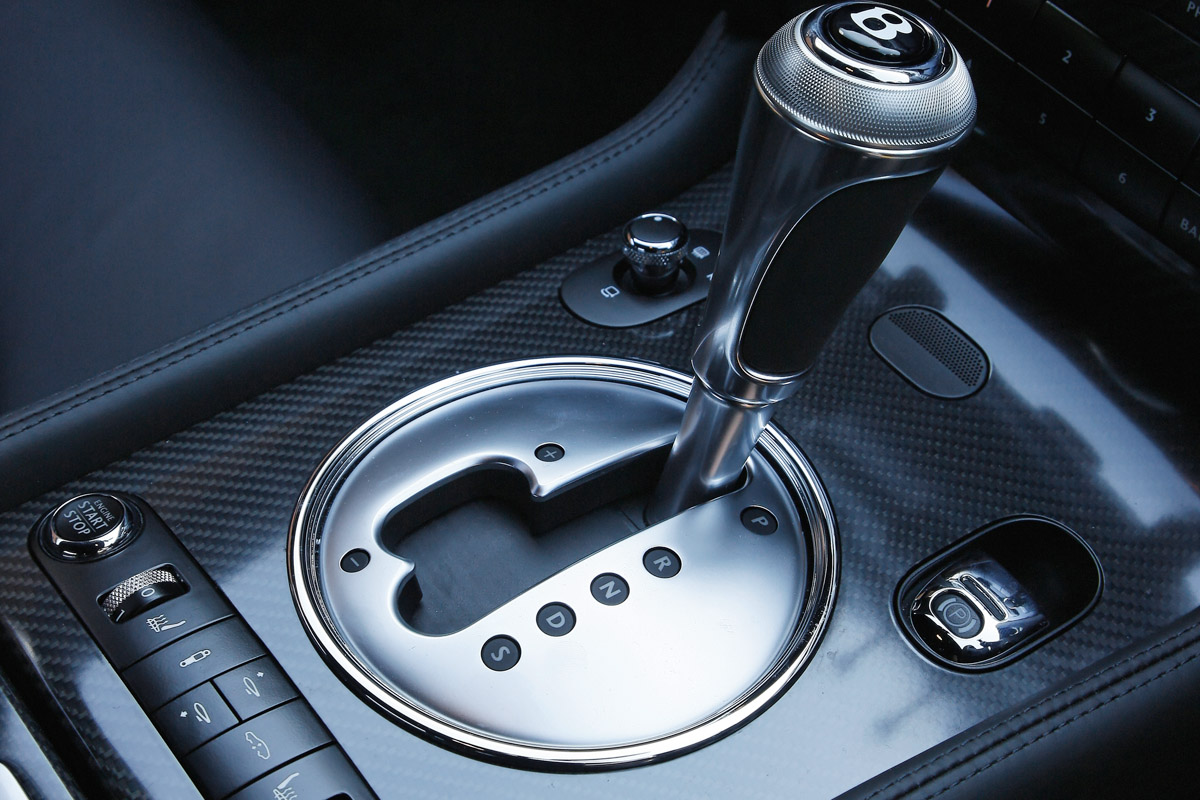 Bentley Continental Supersports gear lever