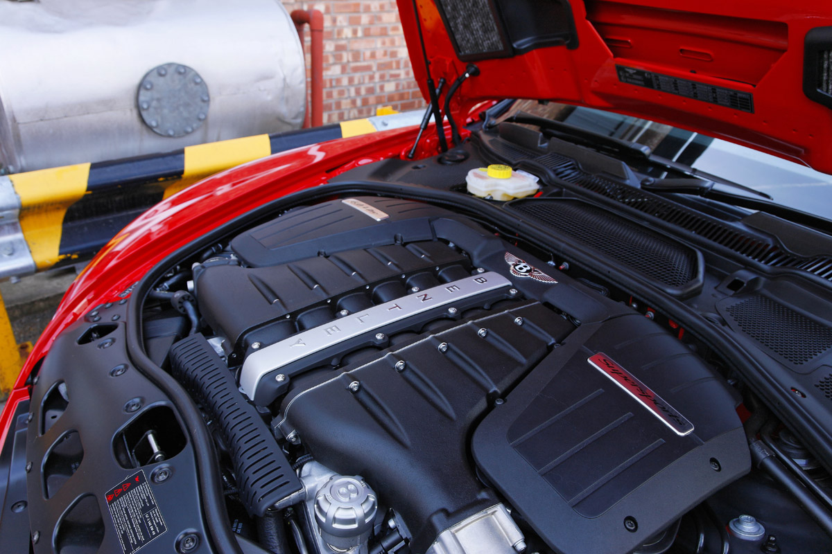 Bentley Continental Supersports engine