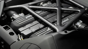 Lamborghini Reventon Roadster engine