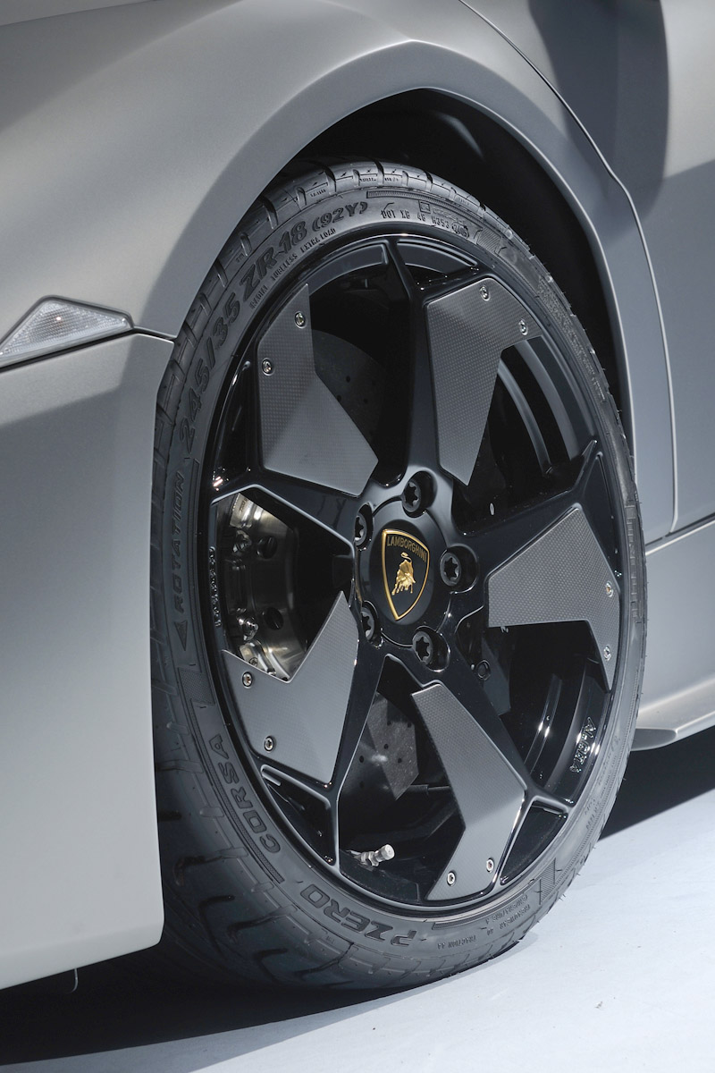 Lamborghini Reventon Roadster wheels