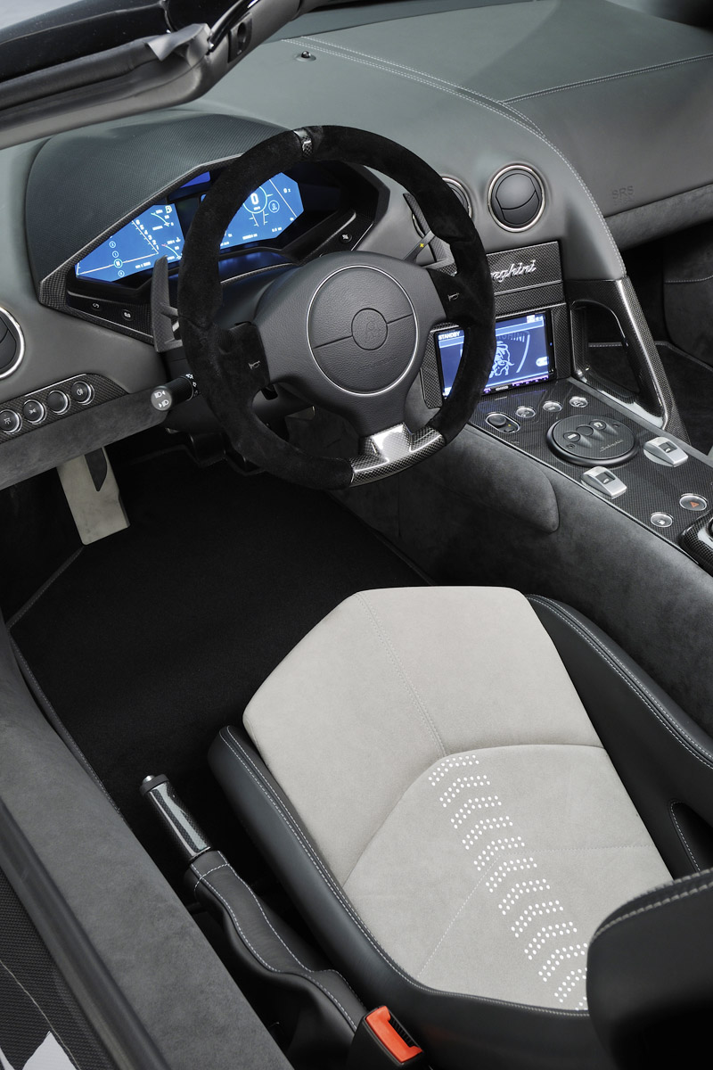 Lamborghini Reventon Roadster interior