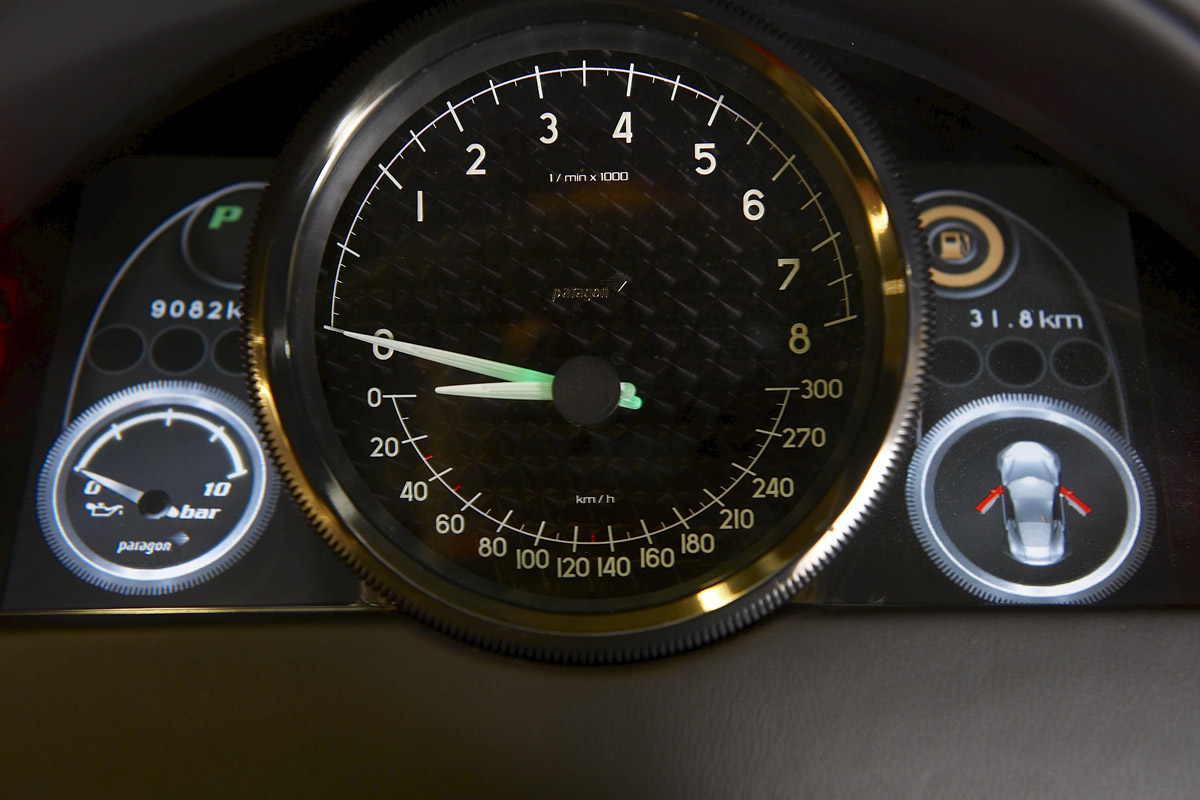 Artega GT dashboard