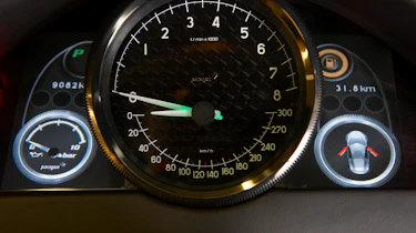 Artega GT dashboard