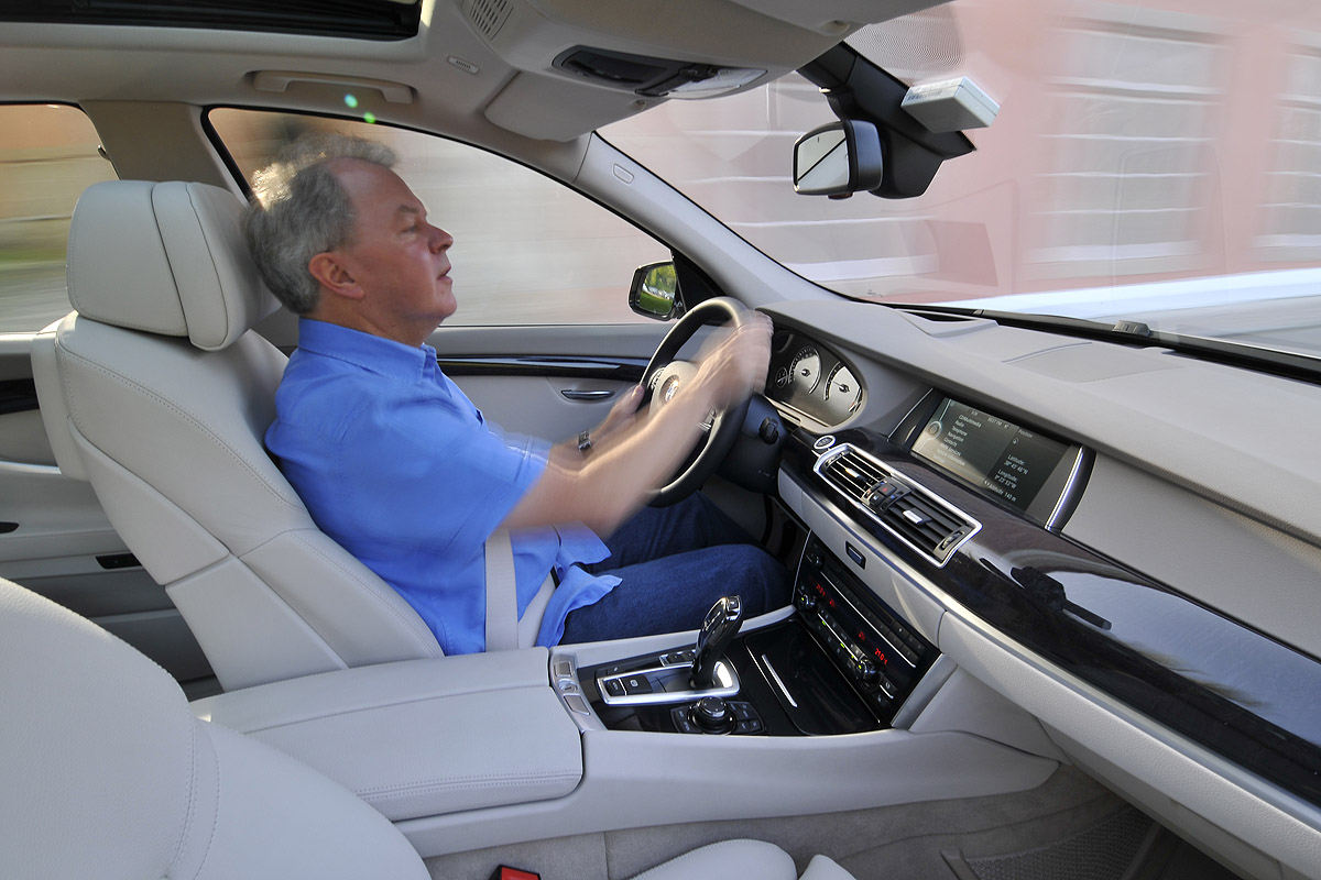 BMW 535i GT interior