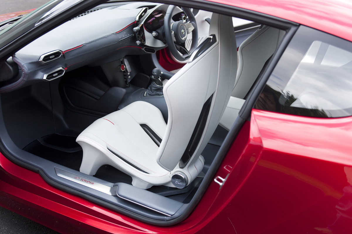 Toyota FT-86 coupe