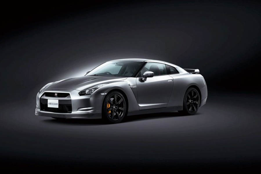 Nissan GT-R