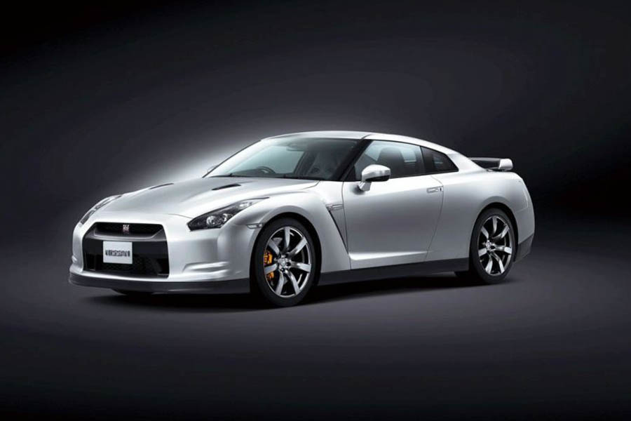 Nissan GT-R