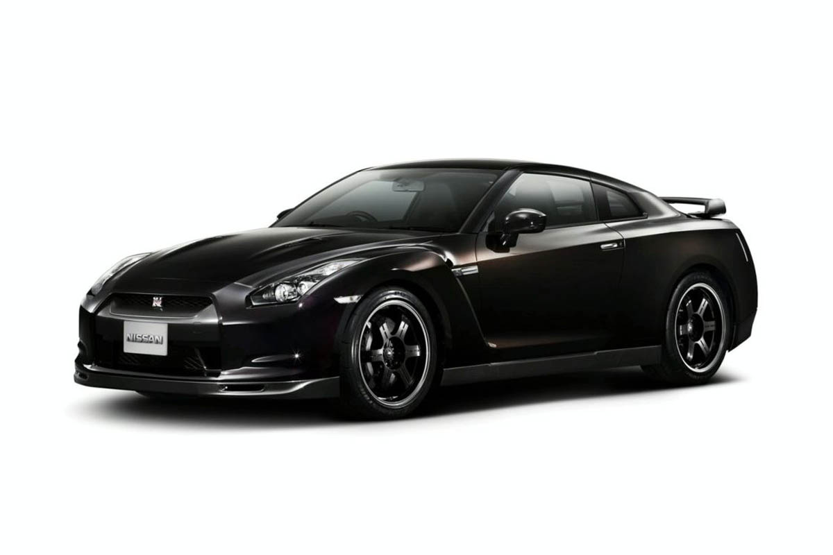 Nissan GT-R
