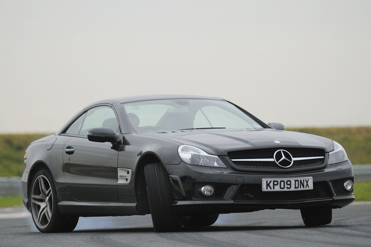 Mercedes-Benz SL63 AMG