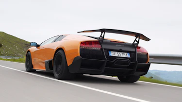 Lamborghini LP670-4 SV
