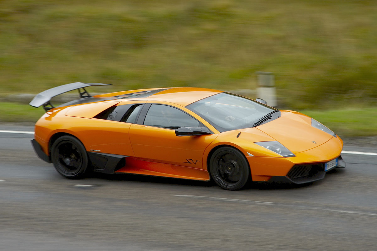 Lamborghini Murcielago LP670-4 SV
