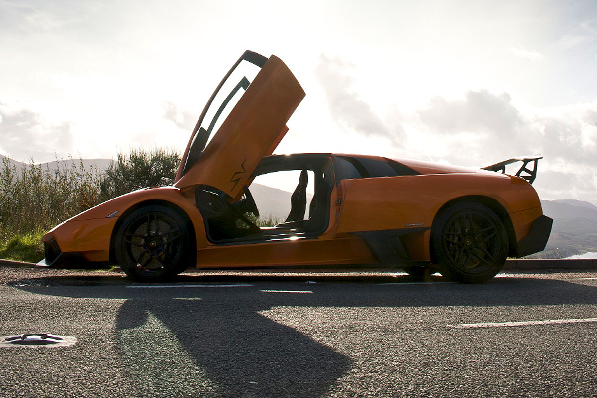 Lamborghini Murcielago LP670-4 SV