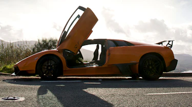 Lamborghini Murcielago LP670-4 SV