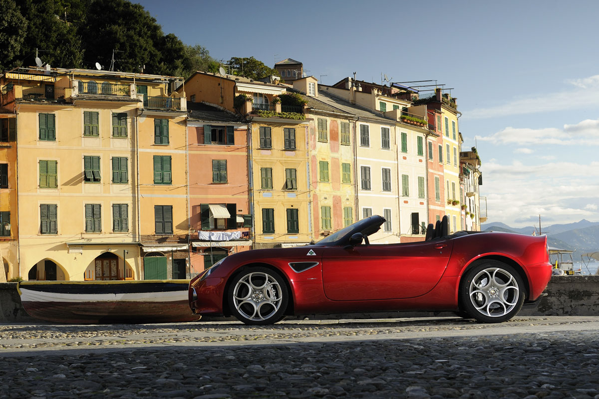 Alfa Romeo 8C Spider