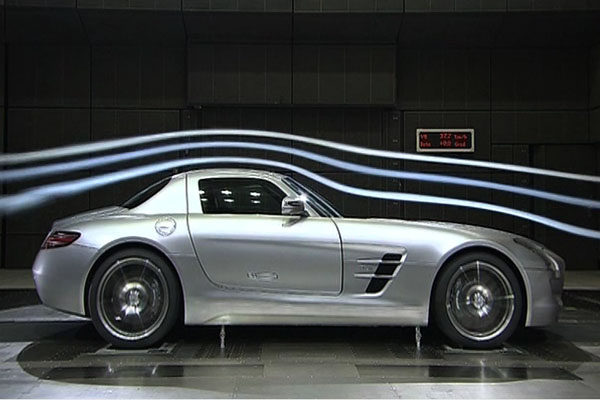 Mercedes SLS AMG