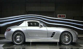 Mercedes SLS AMG