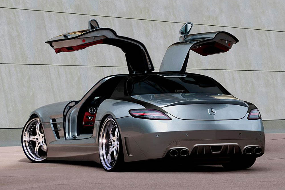 Mercedes SLS AMG supercar