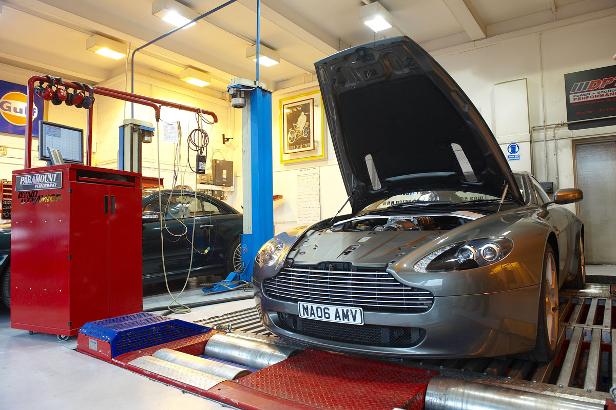 Aston Martin Paramount 500