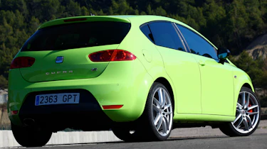 SEAT Leon Cupra R