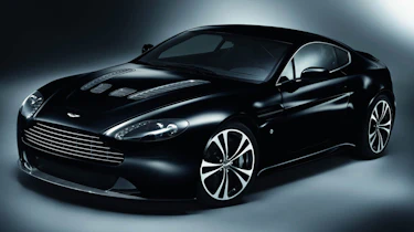 Aston Martin V12 Vantage