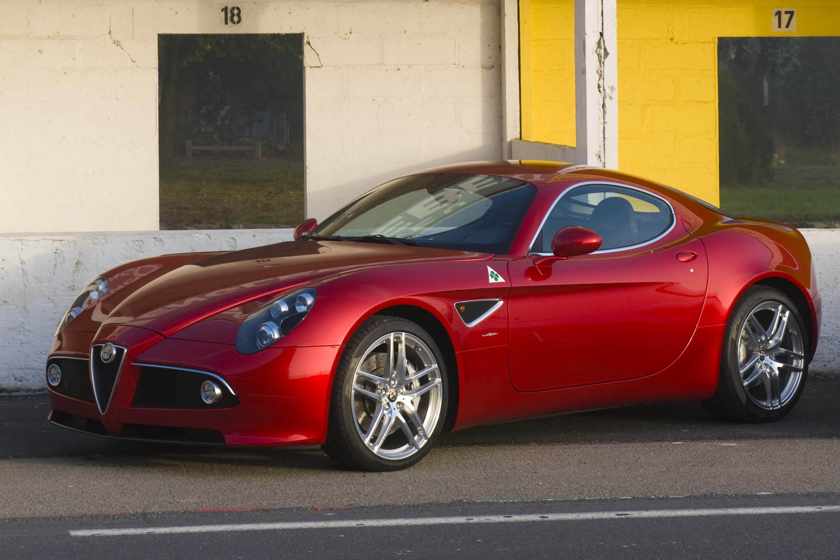 Alfa Romeo 8C Competizione