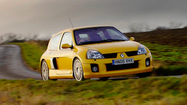 Renault Sport Clio V6 255 Liquid Yellow